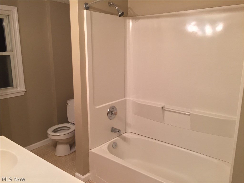 Barbertonb Realty Cos Eastern - Residential