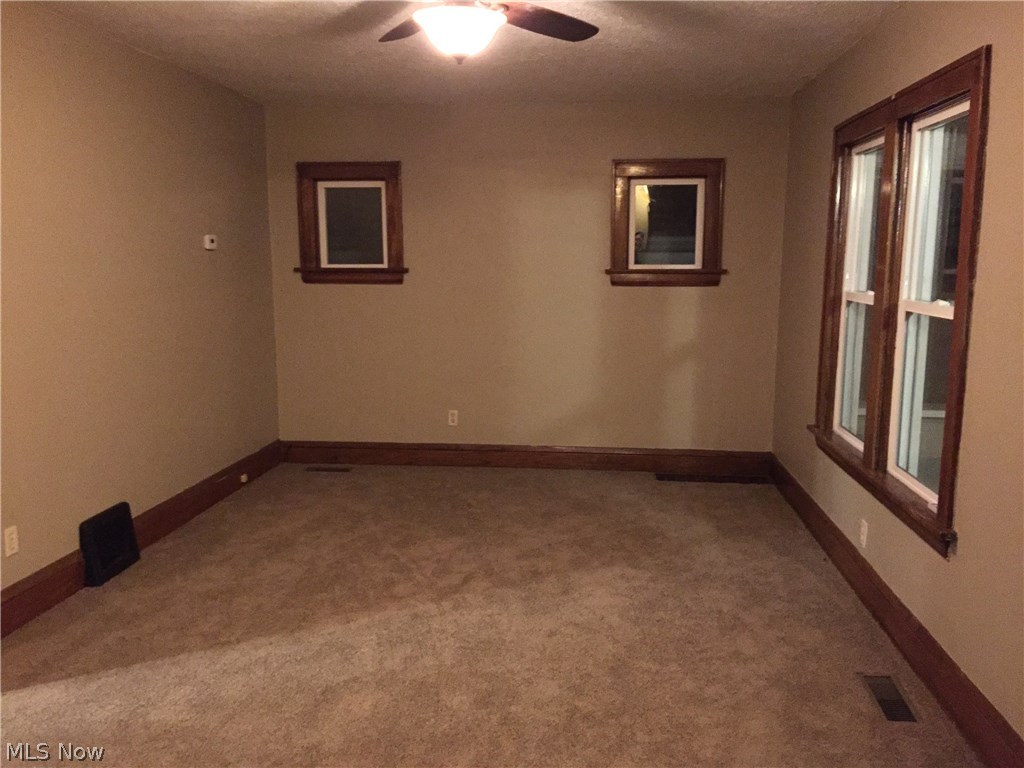 Barbertonb Realty Cos Eastern - Residential