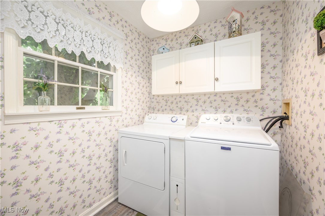 Broadview Heights, Ohio 44147, United States, 3 Bedrooms Bedrooms, ,3 BathroomsBathrooms,Residential,Pending,170969