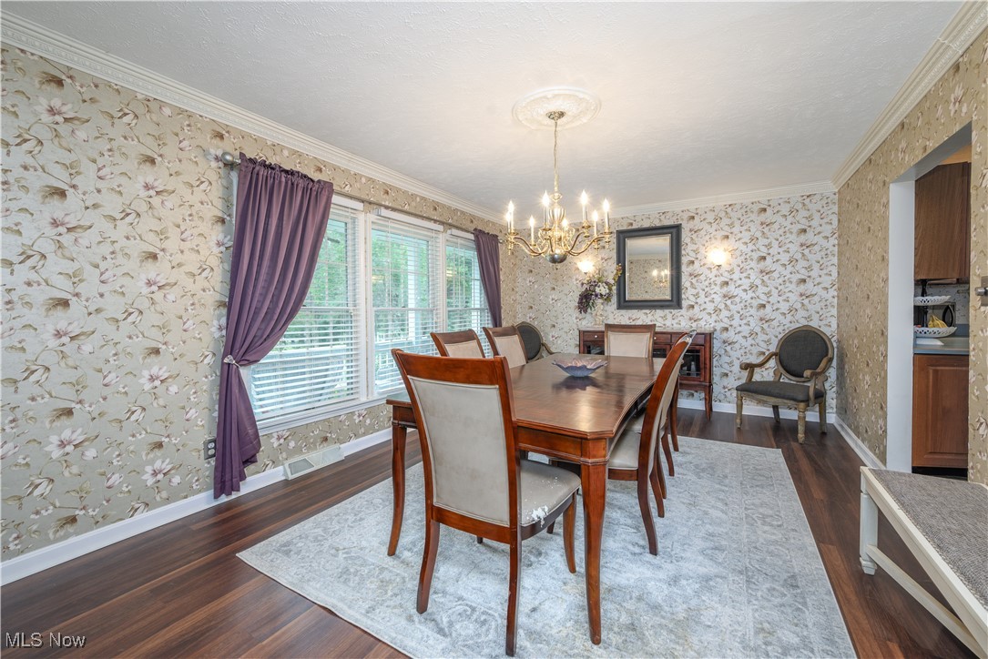 Broadview Heights, Ohio 44147, United States, 3 Bedrooms Bedrooms, ,3 BathroomsBathrooms,Residential,Pending,170969