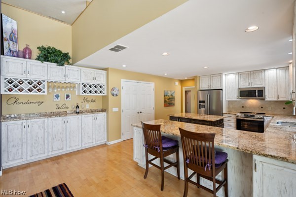 985 Goldenrod Trail