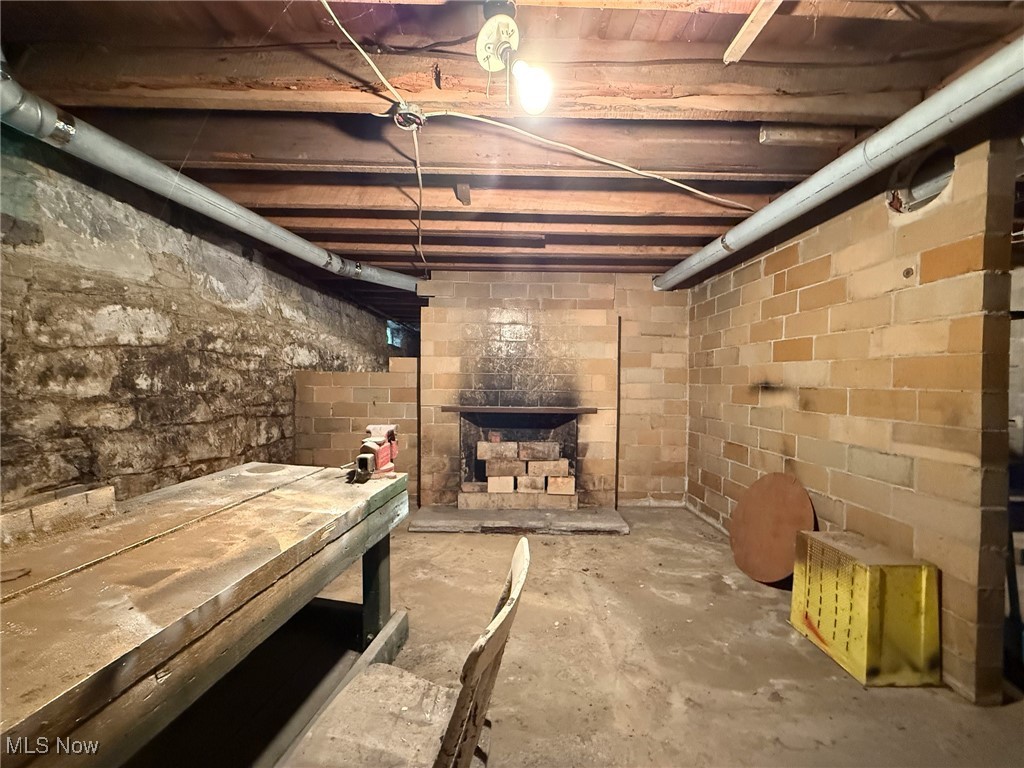 Village/Lodi - Residential