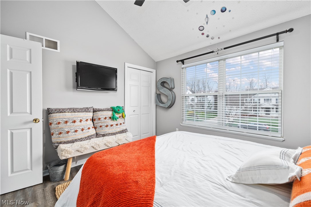 South Point Meadows - Residential