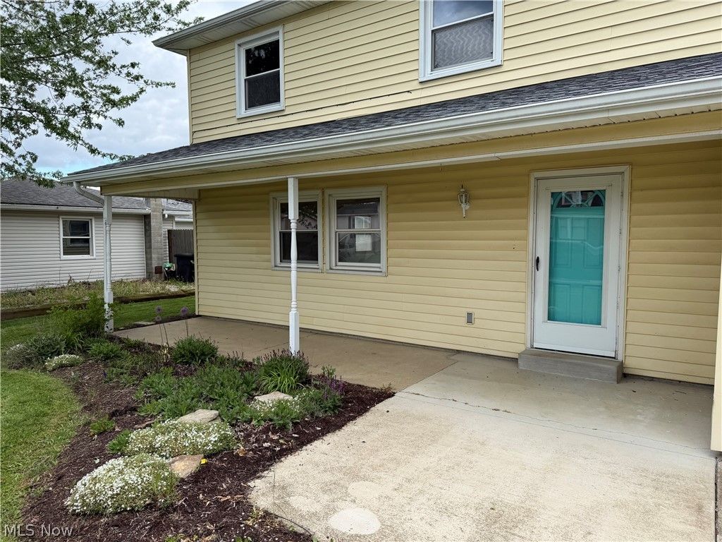 Photo of 54428 HICKORY FLATS DRIVE DR, West Lafayette, OH 43845 (MLS # 5206627)