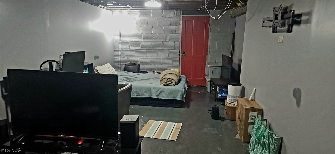 Moffit Heights - Residential