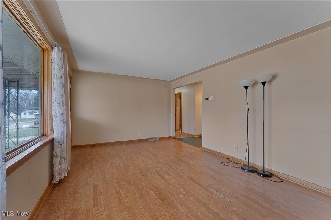 677 Wesley Avenue, Youngstown, Ohio image 7