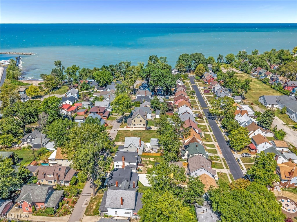 Groveland Club Cos - Residential