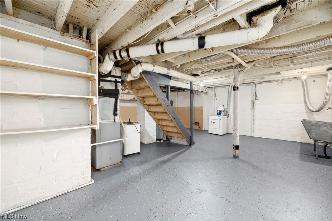 Lorain Villas - Residential