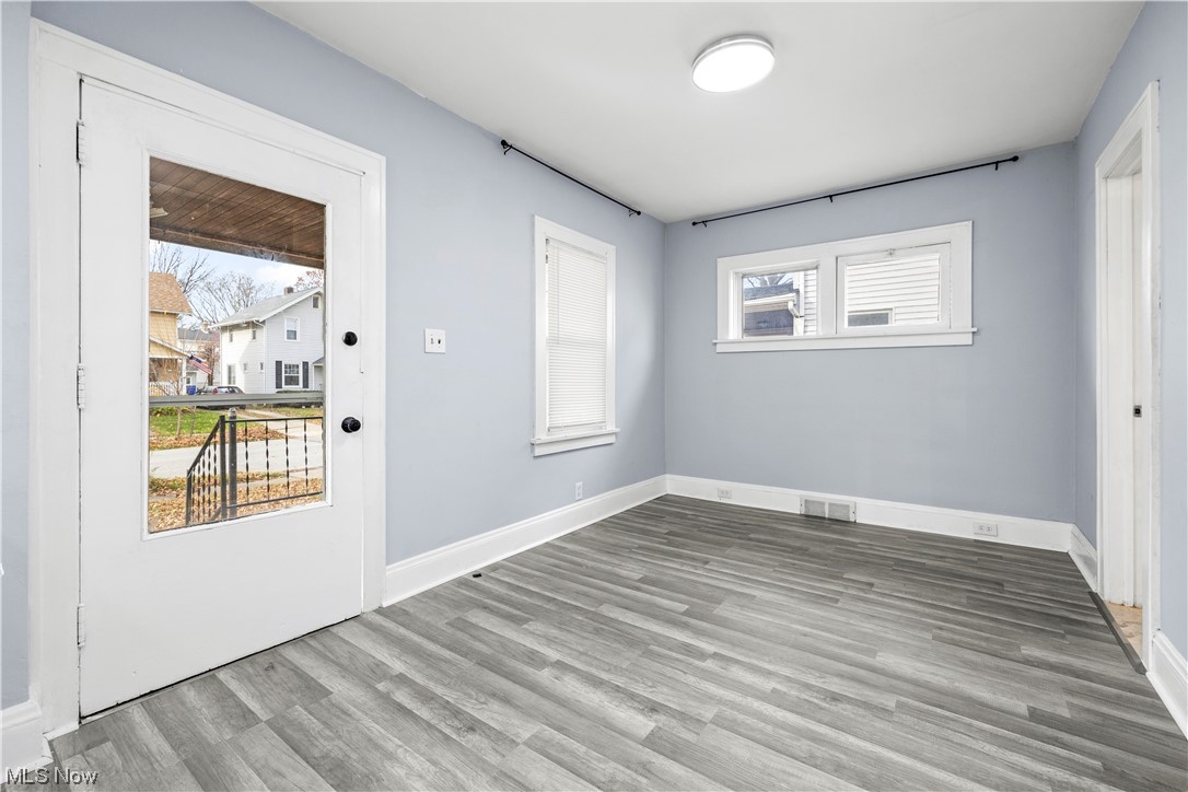 Lorain Villas - Residential