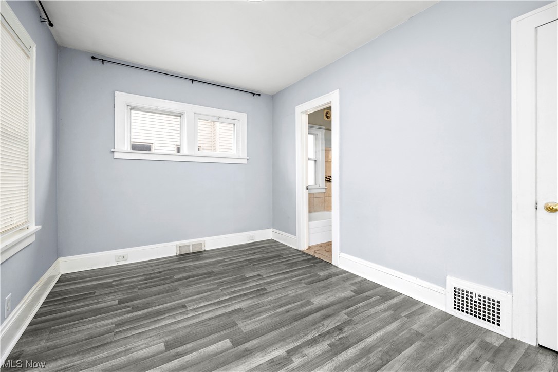 Lorain Villas - Residential