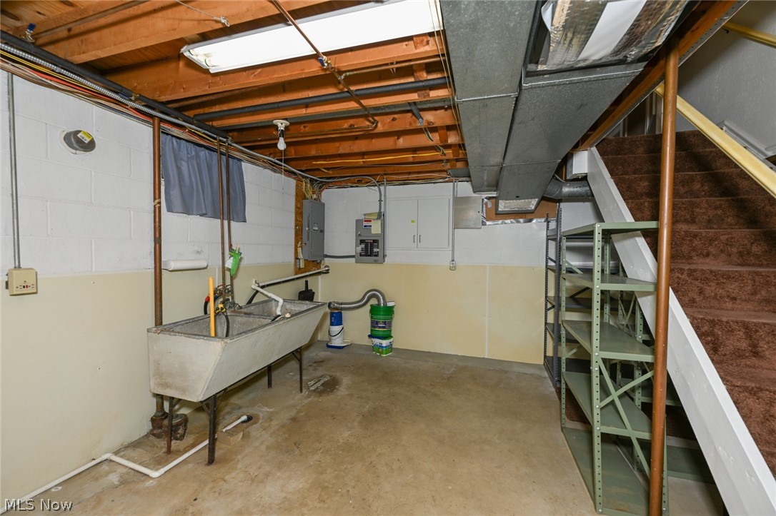 Fairlane Estates - Residential