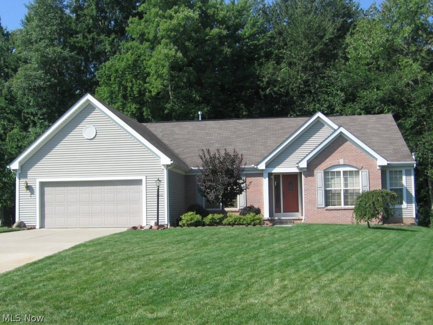 Beautiful 3 bedroom 2 full bath ranch in Jackson Township located on a cul de sac.  Some features to this home include, a large Great room with gas
fireplace, formal dining room, eat in kitchen, office, and a large master with a walk in closet.  Two additional bedrooms have double closets for
extra storage.  Gorgeous kitchen with an abundance of cabinets and a step in pantry.  Cozy backyard with a two tiered deck pre-wired for a hot tub
overlooking neighboring woods.  The home's two car attached garage offers an electric garage door opener, hot and cold water, and a central drain.
The basement has poured concrete walls an excellent area to finish.  Call today to view!!