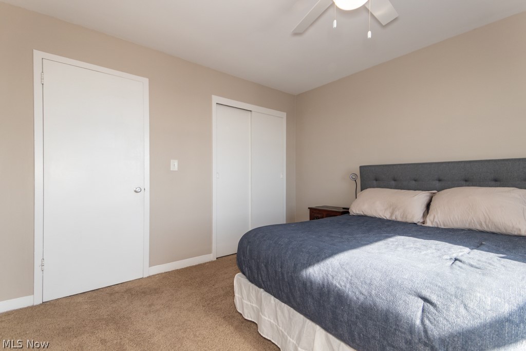 Lake House Condo - Residential