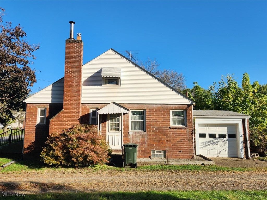 Photo of 1238 Arlington Avenue SW, Canton, OH 44706 (MLS # 5167995)