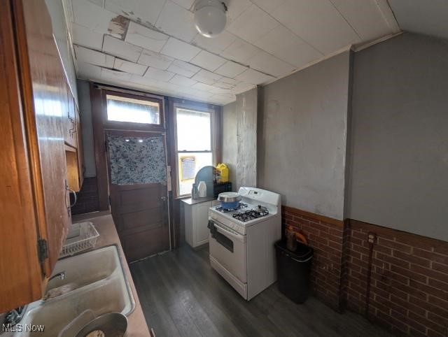 9407 Detroit Avenue #6, Cleveland, Ohio image 4