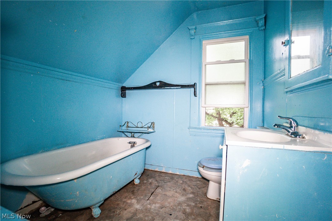 Elizabeth & Roland Pletschers - Residential