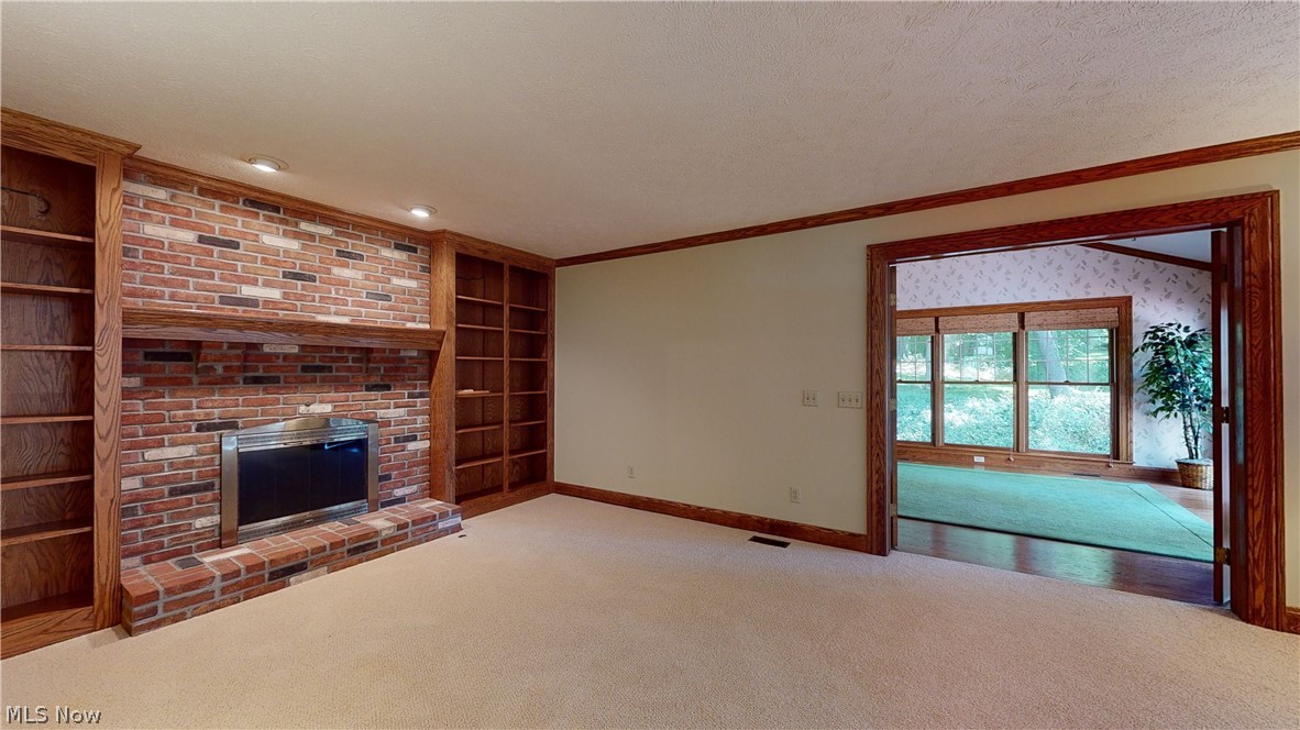 Evangelines Woods - Residential