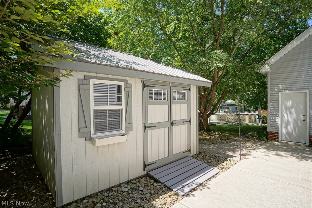 Evangelines Woods - Residential