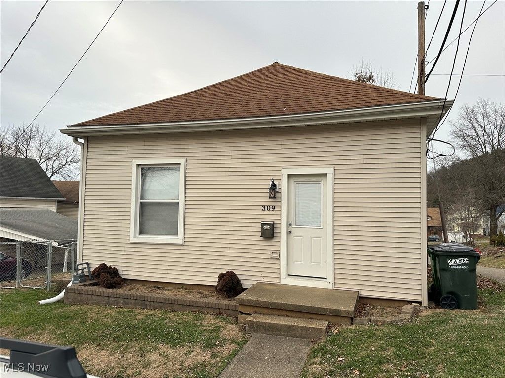 Photo of 309 Welch Street, Dennison, OH 44621 (MLS # 5178308)
