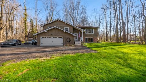 Homes For Sale - 9690 Kinsman Road<br/> Geauga County, Novelty, OH 44072