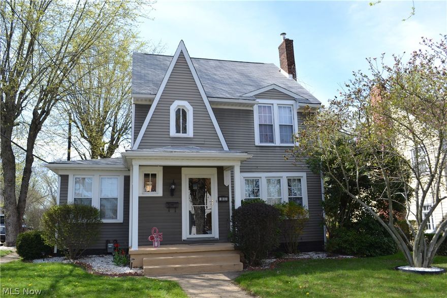 COME AND SEE...this charming, stately 3 BR home situated on a corner lot on Marland Heights. Offers an inviting LR with gas fireplace and DR with hardwood flooring along with an impressive, updated kitchen with island and stainless steel appliances. Large deck surrounded by a fenced-in, level backyard and 2 car garage. NEW ROOF ON GARAGE1