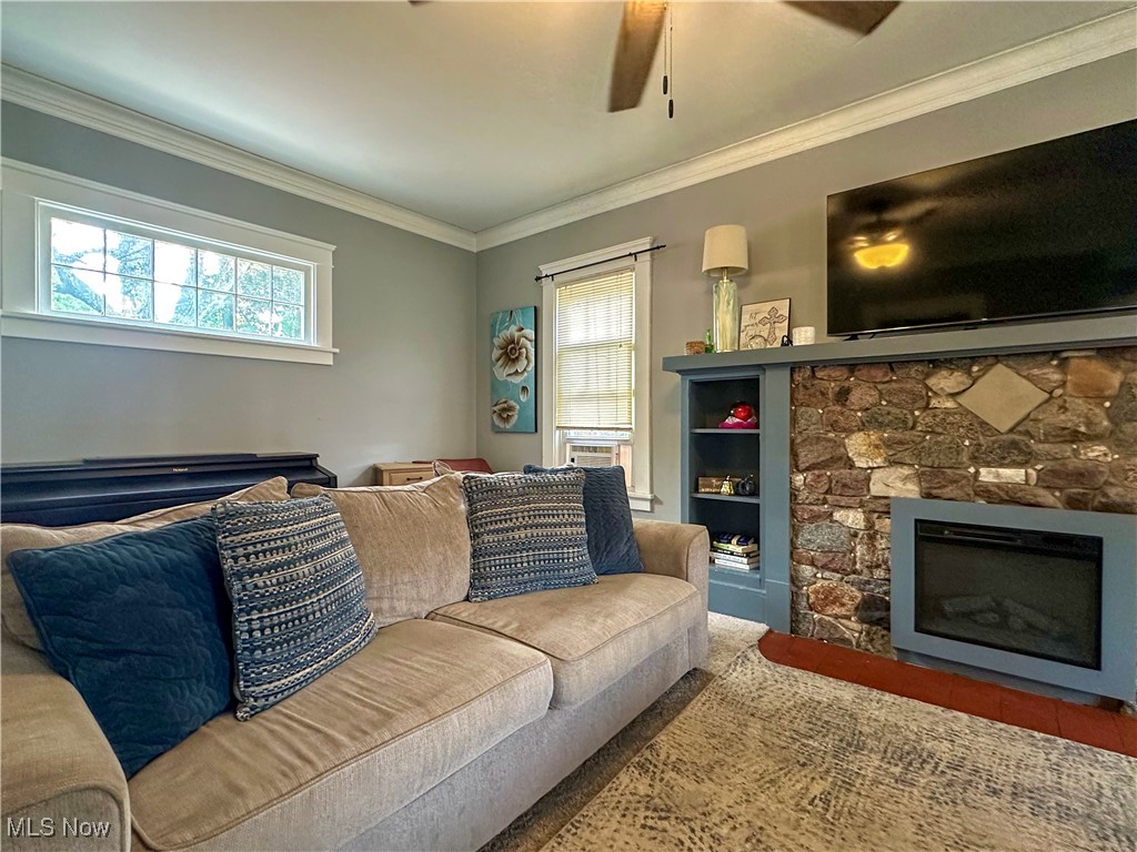 Bonnie Brae - Residential