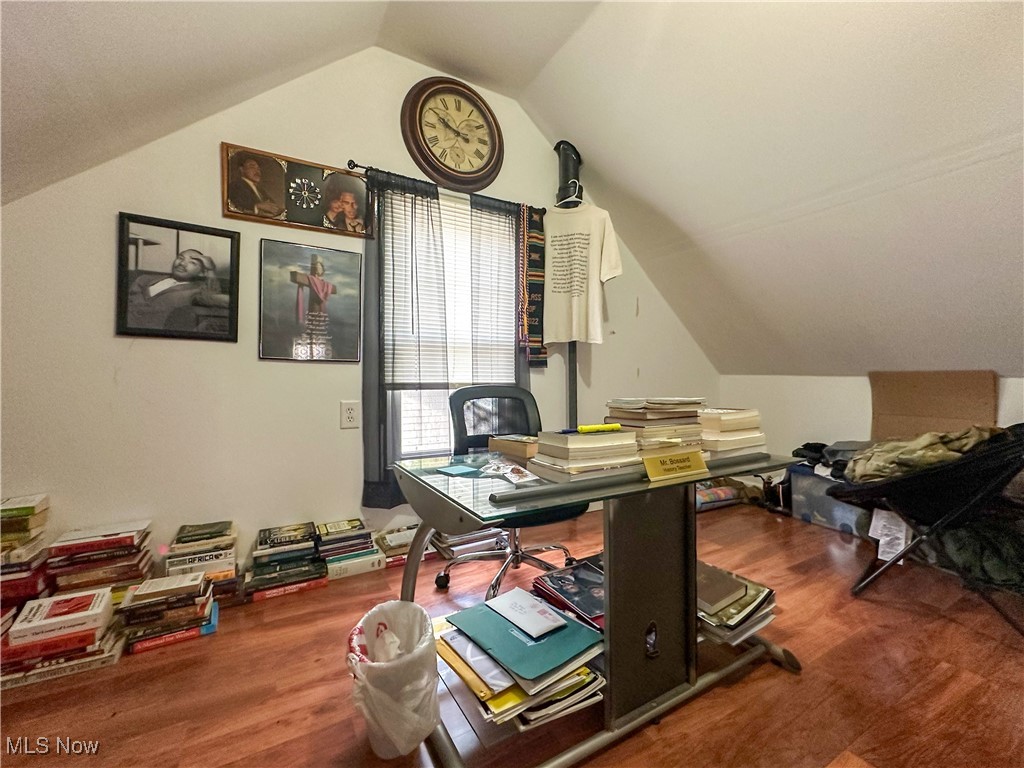 Bonnie Brae - Residential