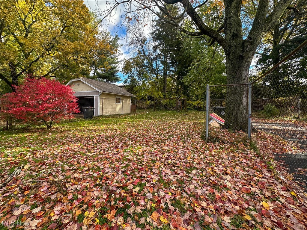 Bonnie Brae - Residential