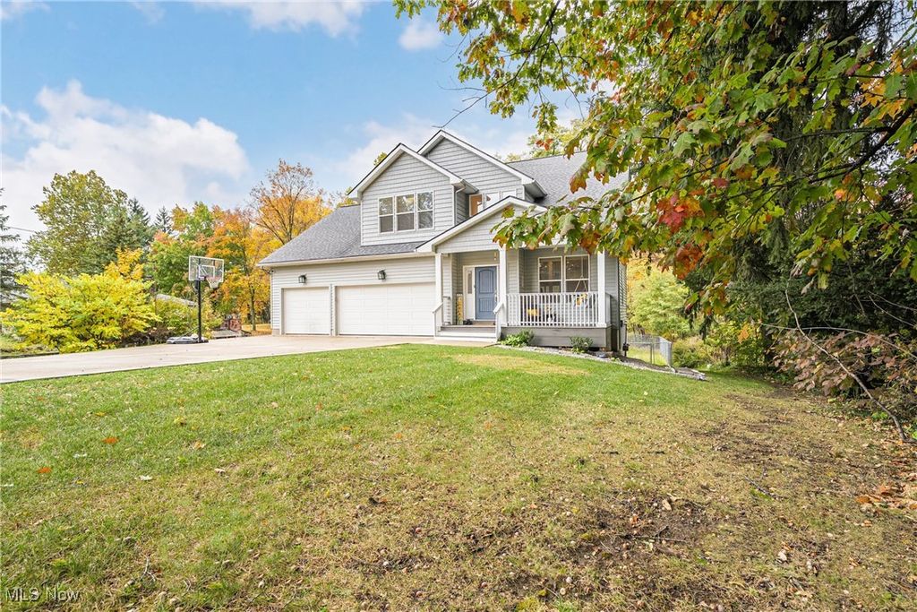Photo of 5270 Brainard Road, Solon, OH 44139 (MLS # 5167892)