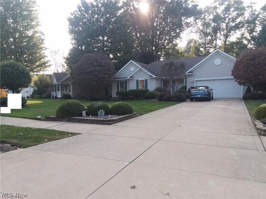 Over 2200 sq. ft. of living space on one level plus a full basement.  Basement has additional 1100 sq ft of living space with full bath, office or a 4th bedroom. Perfect teen suite. Large open space living room, dining room and kitchen. Spacious family room with cozy fireplace. Three full baths, 2 gas fireplaces, patio and storage shed. Keep the living easy with both a sprinkler and alarm system.  All of this is on a quiet cul de sac street in Mentor. House is well maintained and in pristine condition. Rare opportunity.  All furniture is available for purchase separately.