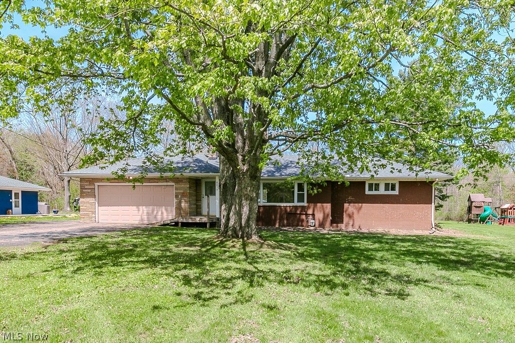 Photo of 8839 Billings Road, Kirtland, OH 44094 (MLS # 5202892)