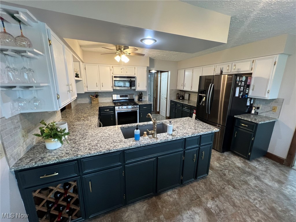 6581 Newhouse Court, Mentor, Ohio image 13