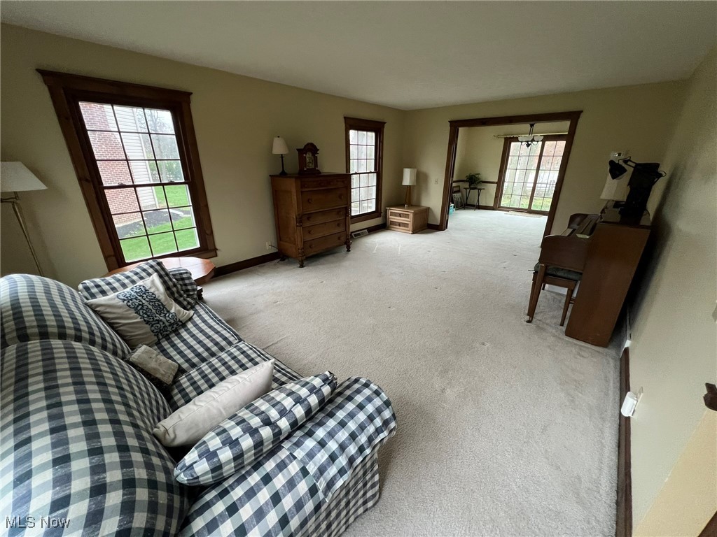 6581 Newhouse Court, Mentor, Ohio image 20