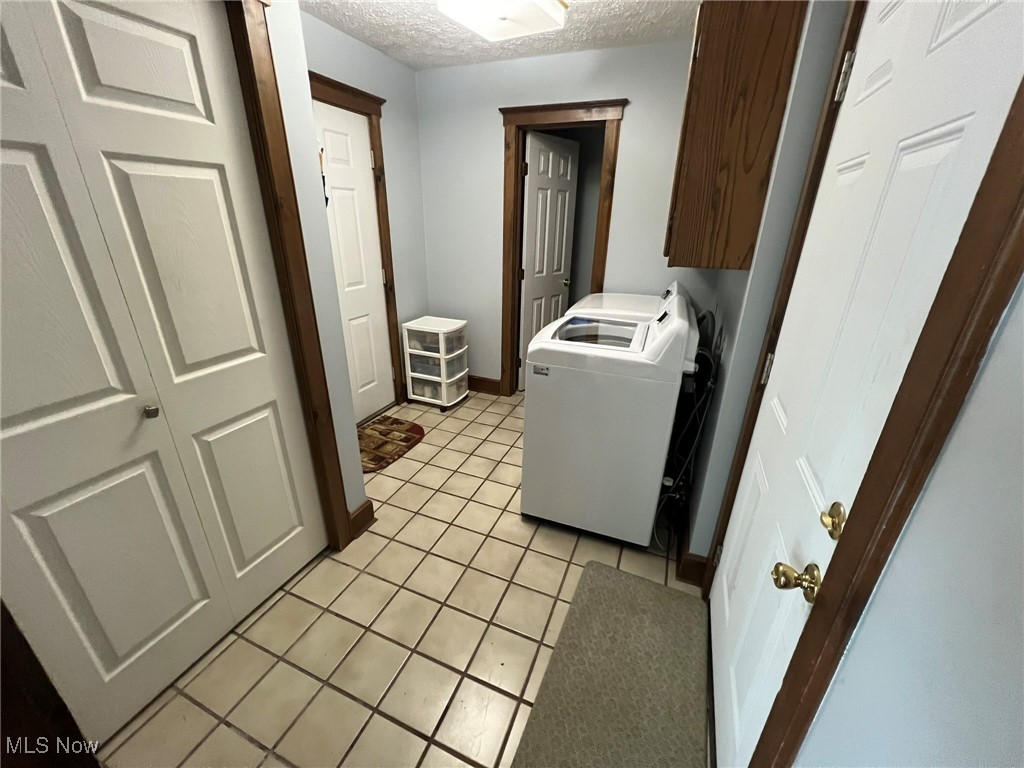 6581 Newhouse Court, Mentor, Ohio image 46