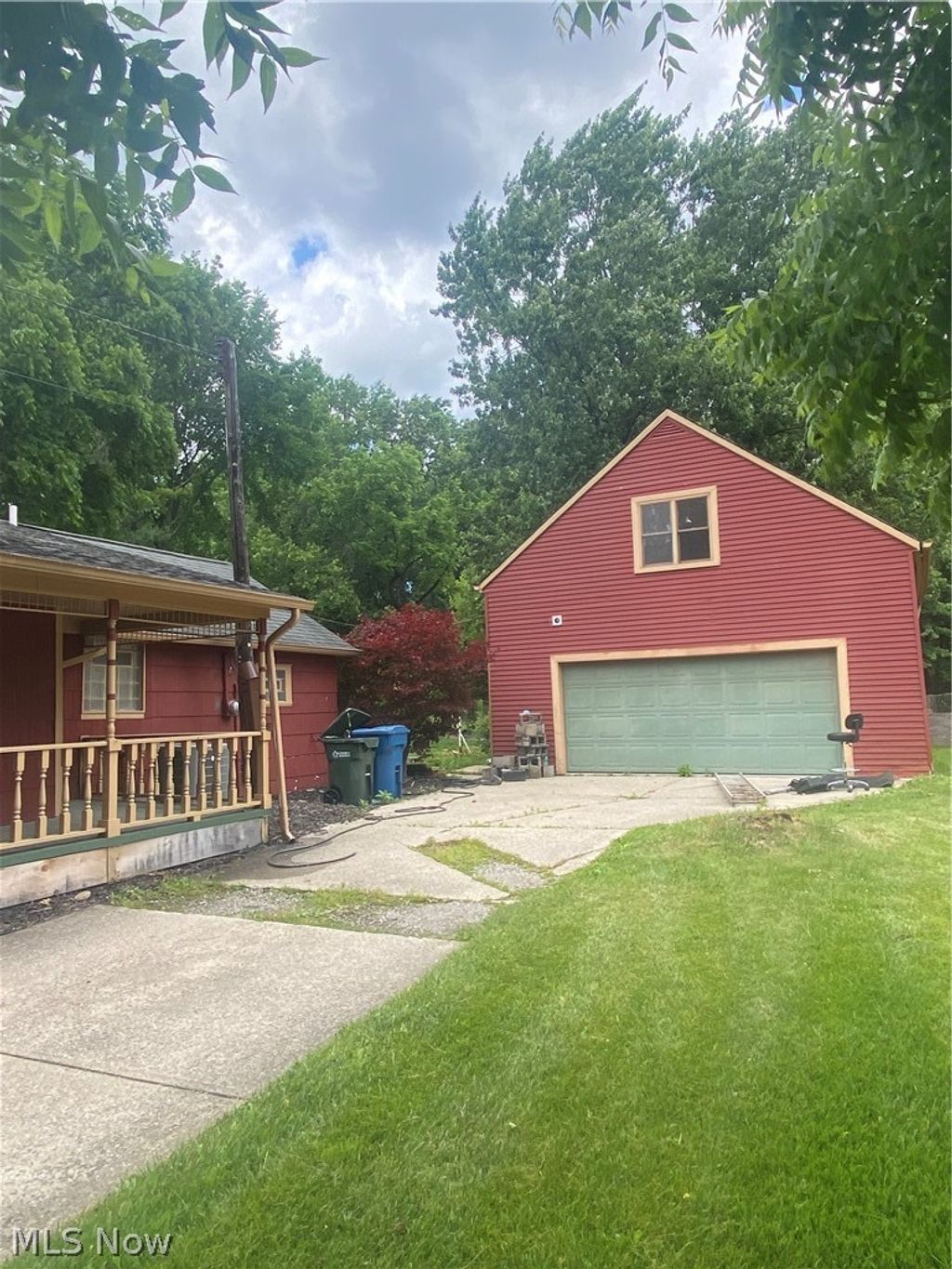 Photo of 27158 Cook Road, Olmsted Township, OH 44138 (MLS # 5222343)