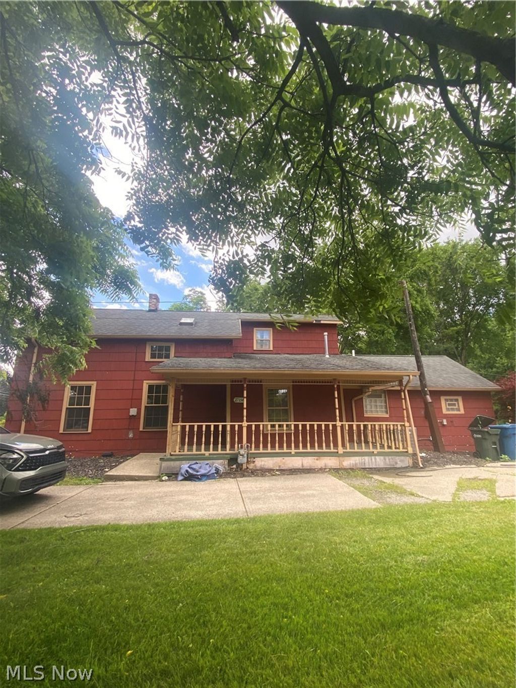 Photo of 27158 Cook Road, Olmsted Township, OH 44138 (MLS # 5222343)