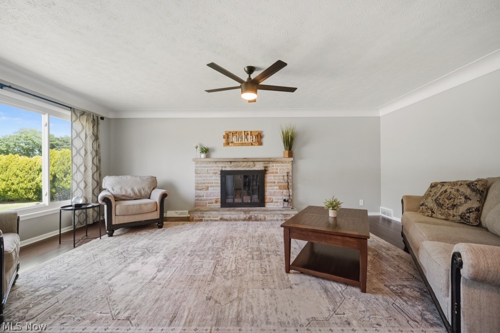4480 Vezber Drive