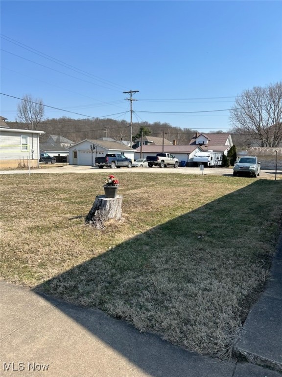608 West Street, Caldwell, Ohio image 1
