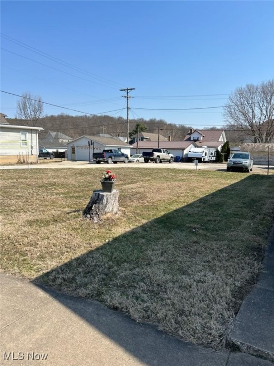 Nice level lot located in Caldwell, Ohio, offering an excellent opportunity to build on or use as an investment property. Conveniently equipped with access to public water and sewer, this ready-to-develop parcel provides both ease and versatility. Don't miss out on this ideal location!