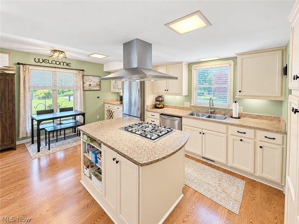 278 Ridgeview Drive