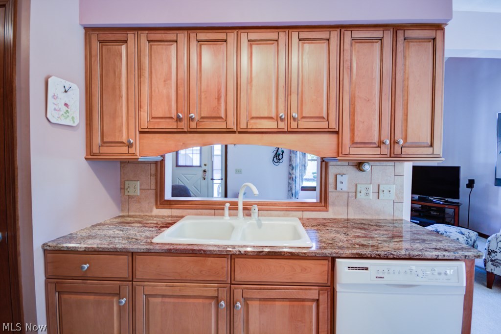 Parkview Harbour Condo - Residential