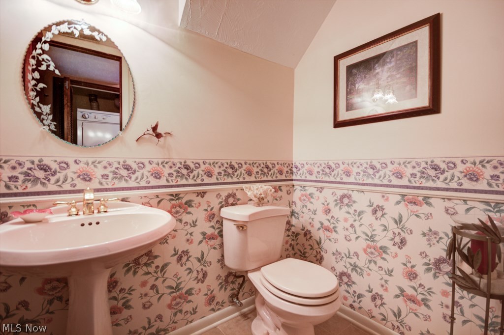 Parkview Harbour Condo - Residential