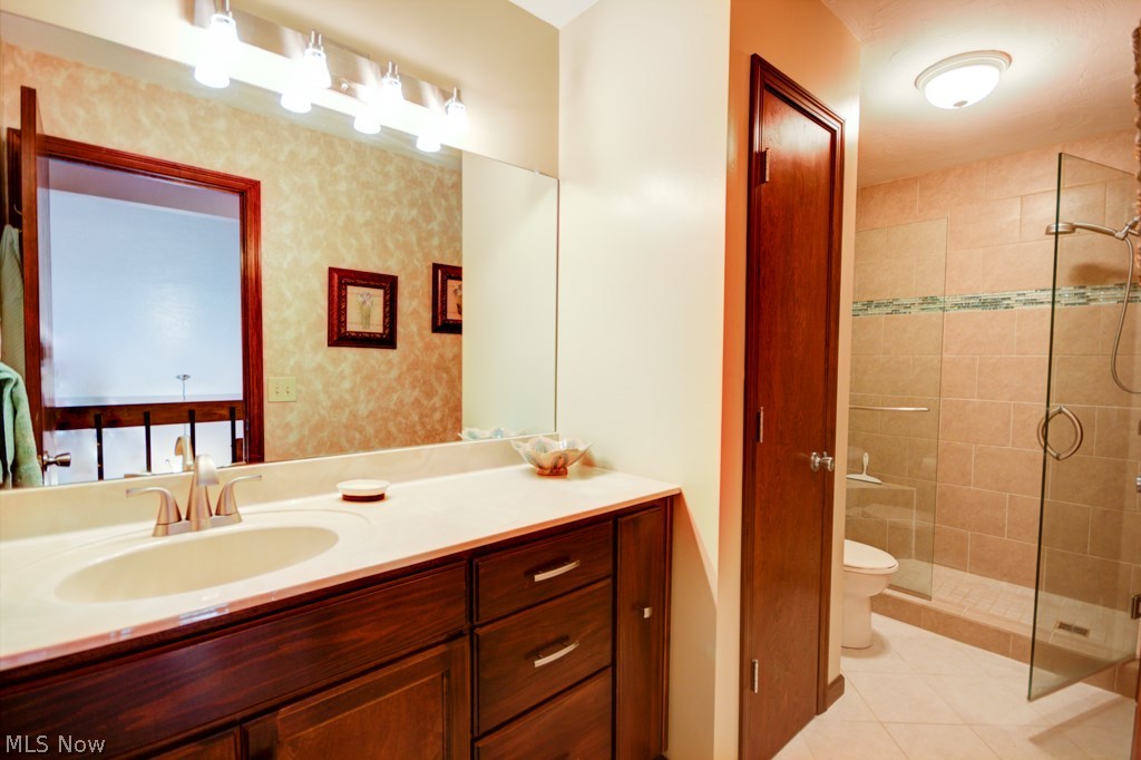 Parkview Harbour Condo - Residential