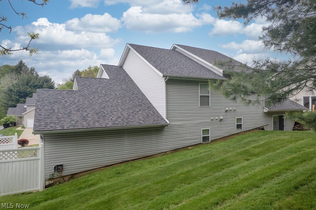 Hilltop Terrace Condo - Residential