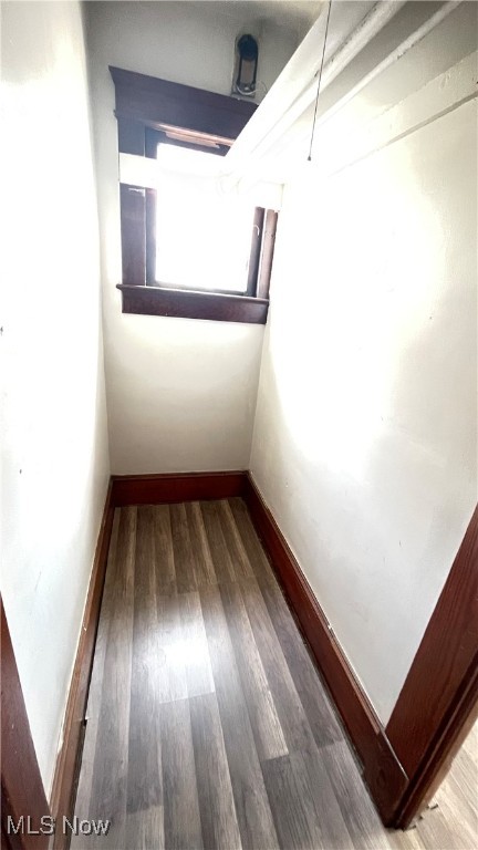 J H Hardys - Residential Lease