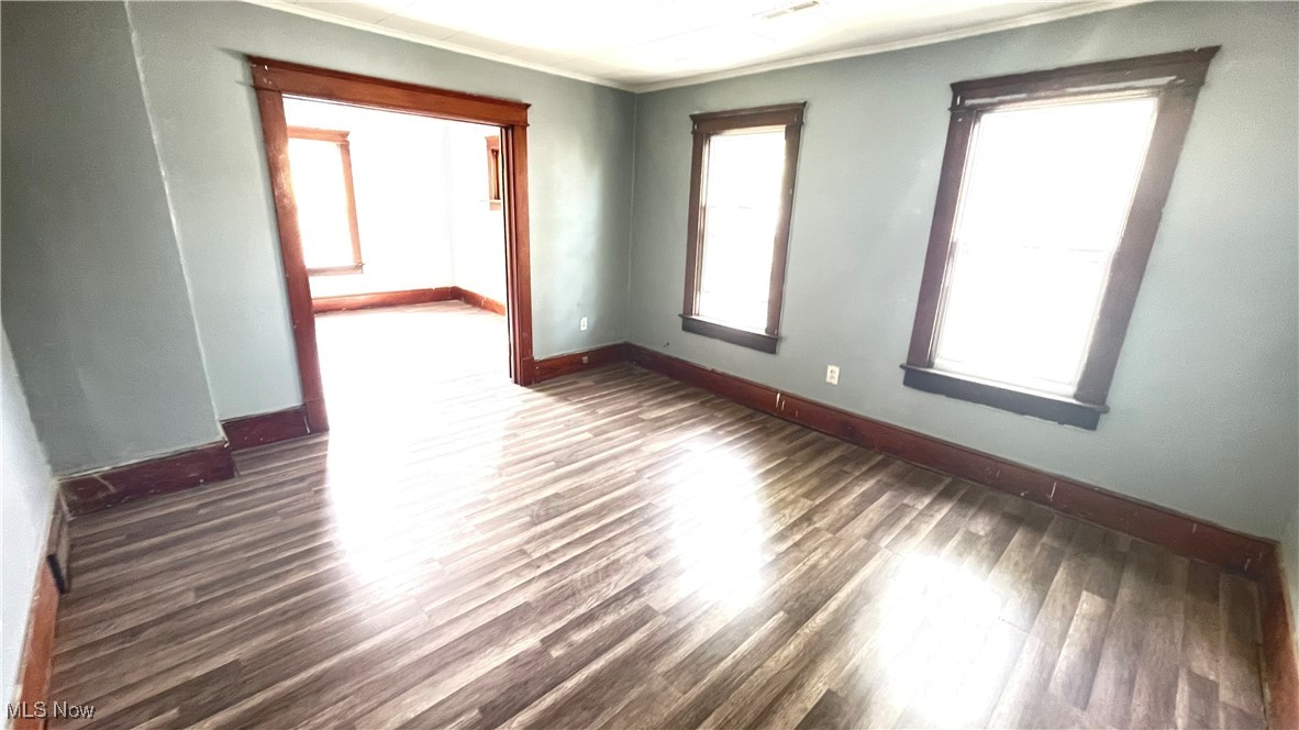 J H Hardys - Residential Lease