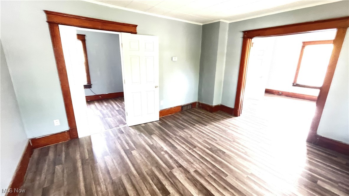 J H Hardys - Residential Lease