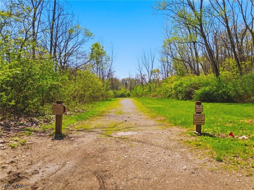 Photo of 5347 Ashby Street NW, Canton, OH 44708 (MLS # 5203808)