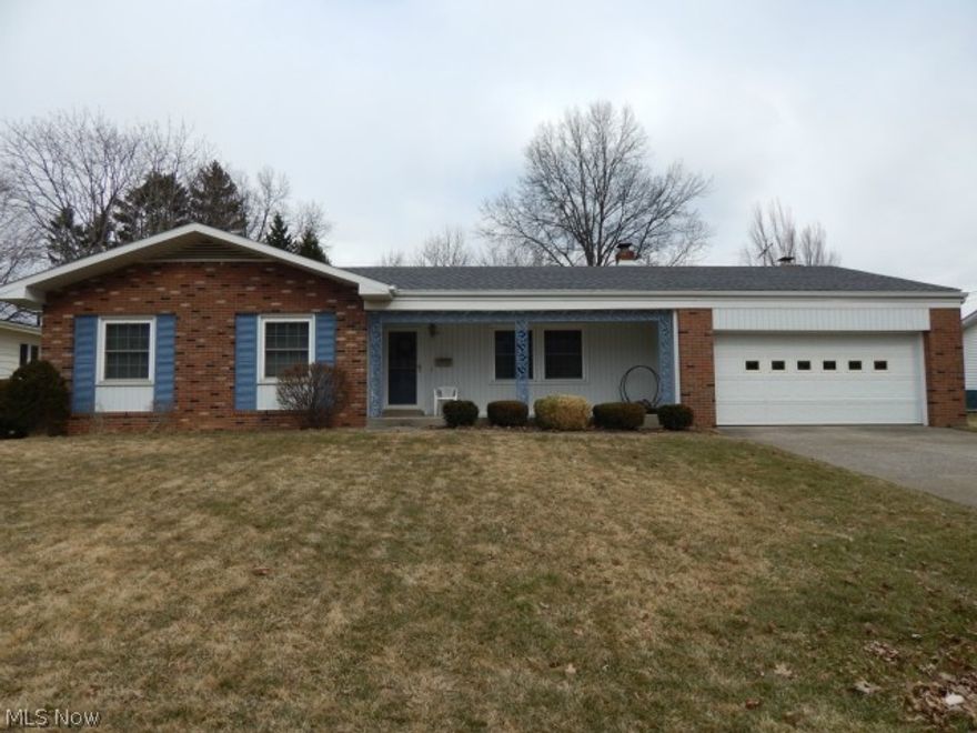 You need to see this charming ranch home in Stow! This home offers 3 bedrooms and two full baths. Two of the bedrooms are 15 x 11. The  kitchen has hardwood floors and comes with all appliances. The dining room has a slider onto a deck overlooking the backyard. There is a wood burning fireplace in the family room to warm yo on those cold winter evenings. Call the listing agent today to schedule your private showing.