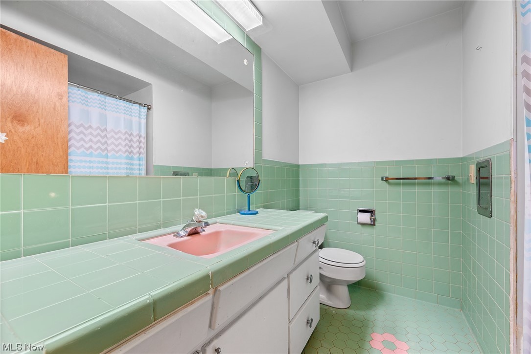 Fairlawn View - Residential Income